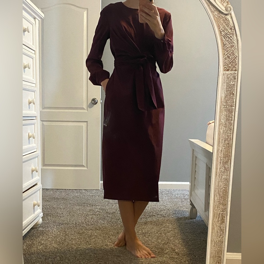 Tie front long sleeve midi dress in wine - Picture 2 of 5